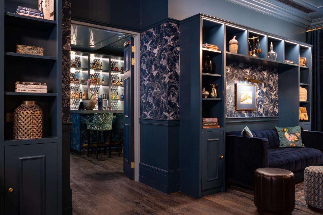 Sun Street Hotel Shoreditch London Exterior foto The Library at The Ivy, St John's Wood