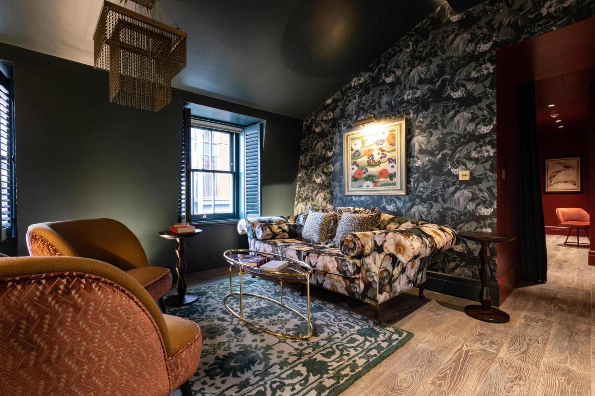 Sun Street Hotel Shoreditch London Exterior foto The Drawing Room at The Ivy, St John's Wood